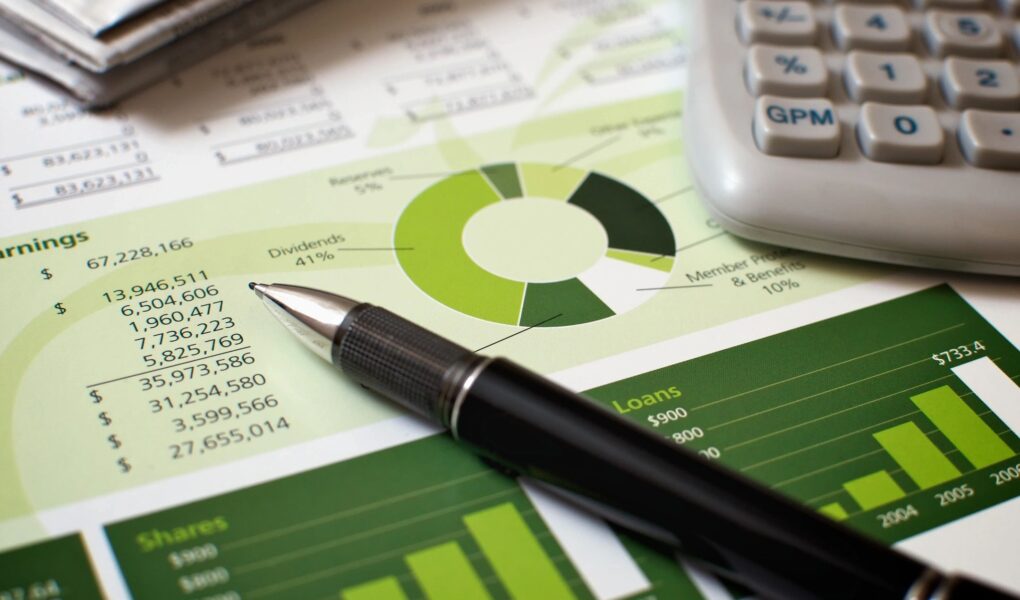 What are the easiest ways to make money online with your website?
